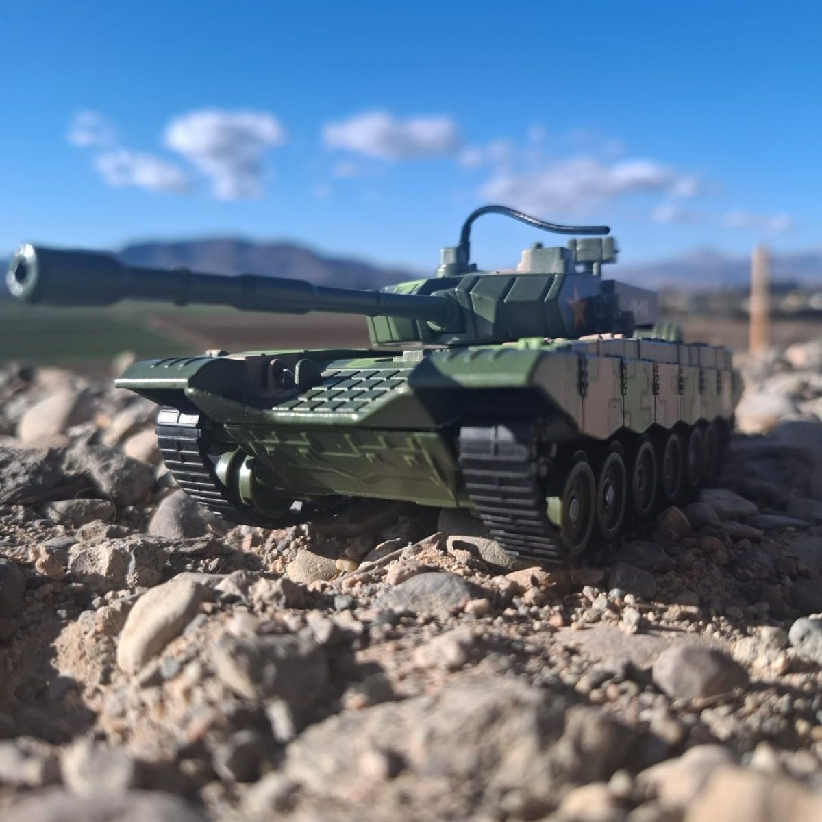 GENERICO - Tanque Modelo T99 Full Metal con Sonidos - Colección Militar a Escala 1:48