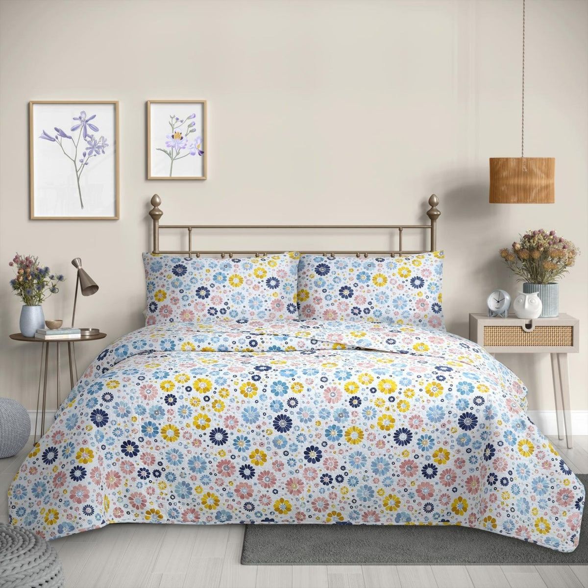 GENERICO - CUBRECAMA QUILT REVERSIBLE QUEEN 220 X 240 CM  ESTAMPADO ARCOÍRIS - FLOWERS COLLECTION MARTINÉ