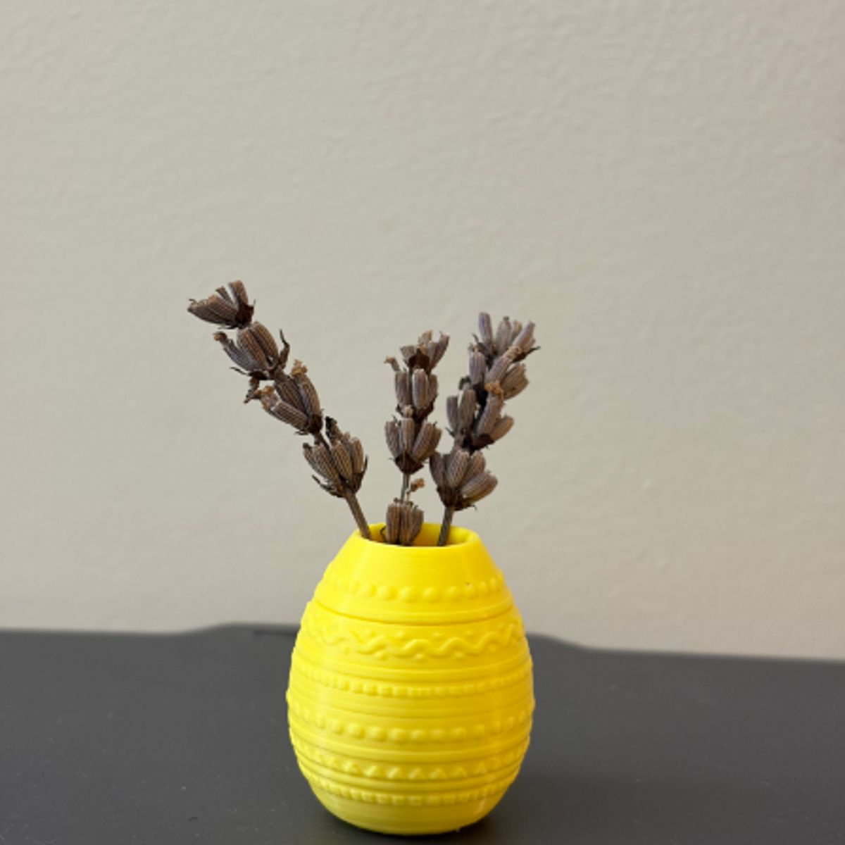 GENERICO - Estatua Mini Florero Huevo de Pascua