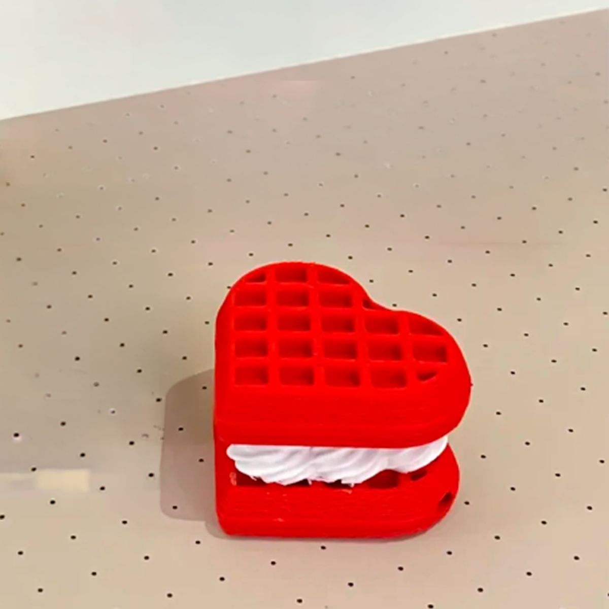 GENERICO - Clicker de waffle en forma de corazón