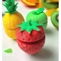 GENERICO - Figura Clicker diseño frutilla