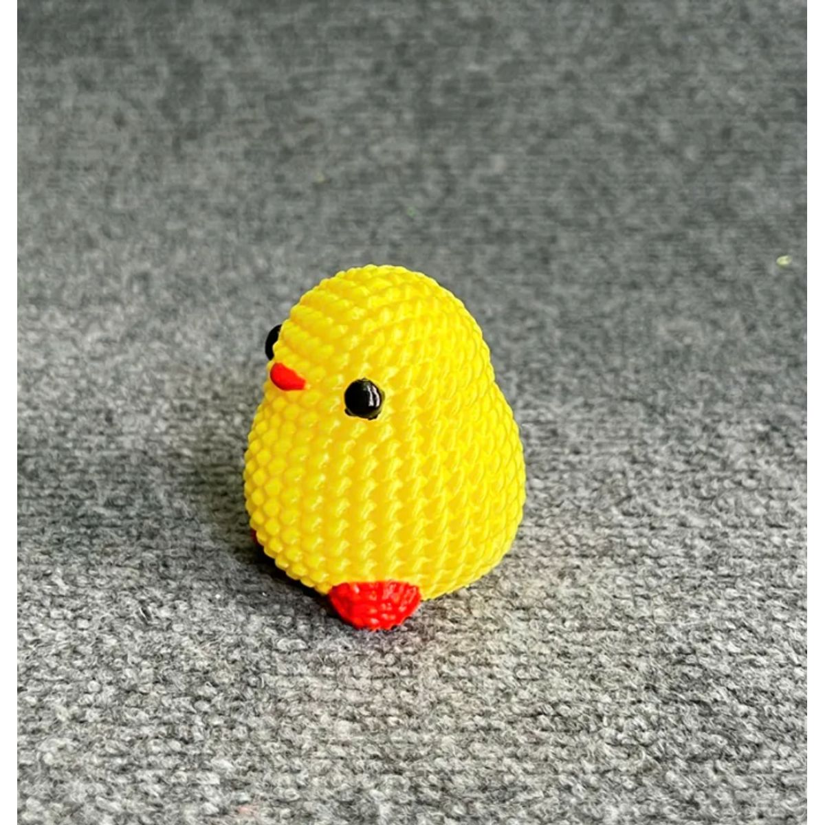 GENERICO - Figura pollito adorable estilo tejido