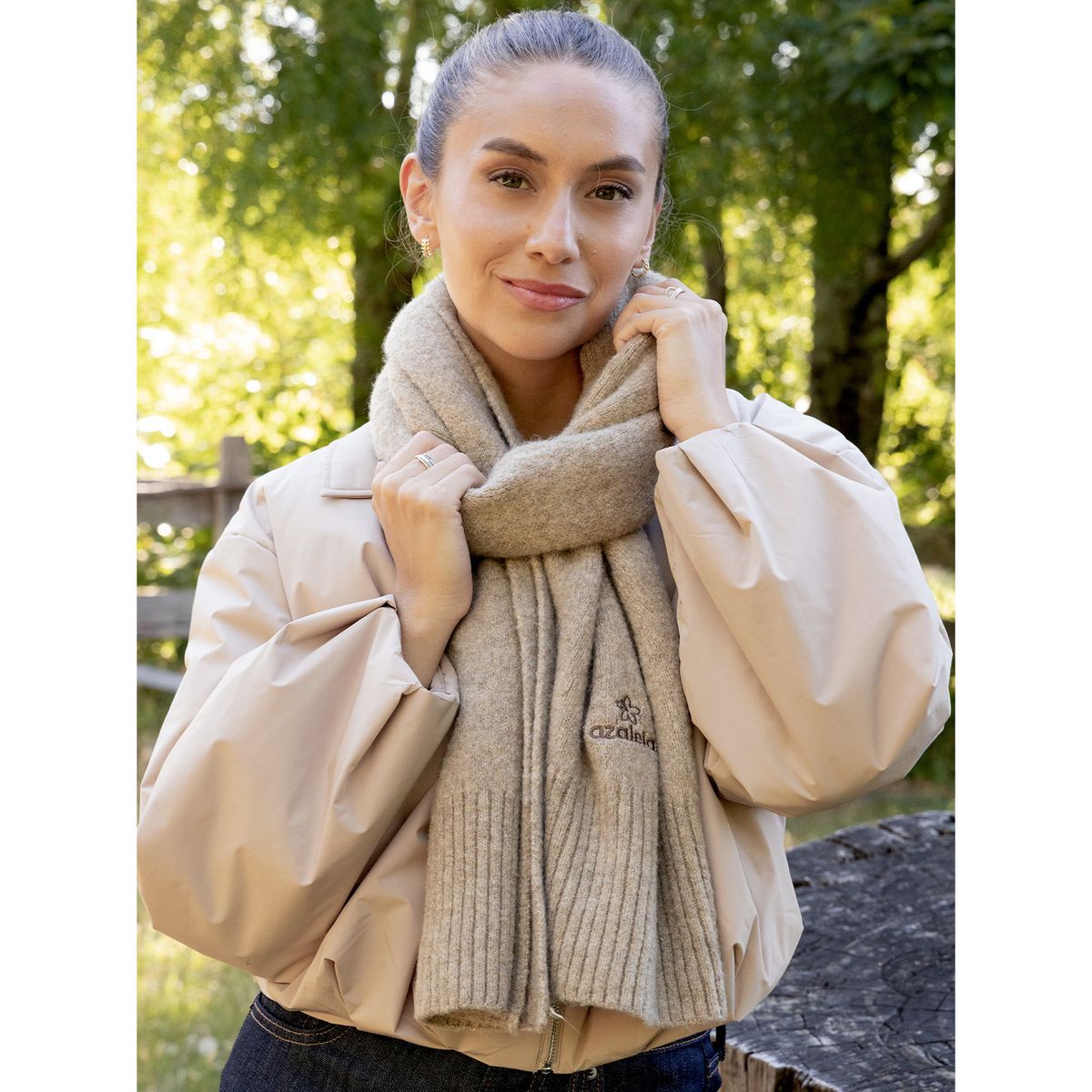 AZALEIA - Bufanda Mujer Aspen Scarf Beige AZALEIA