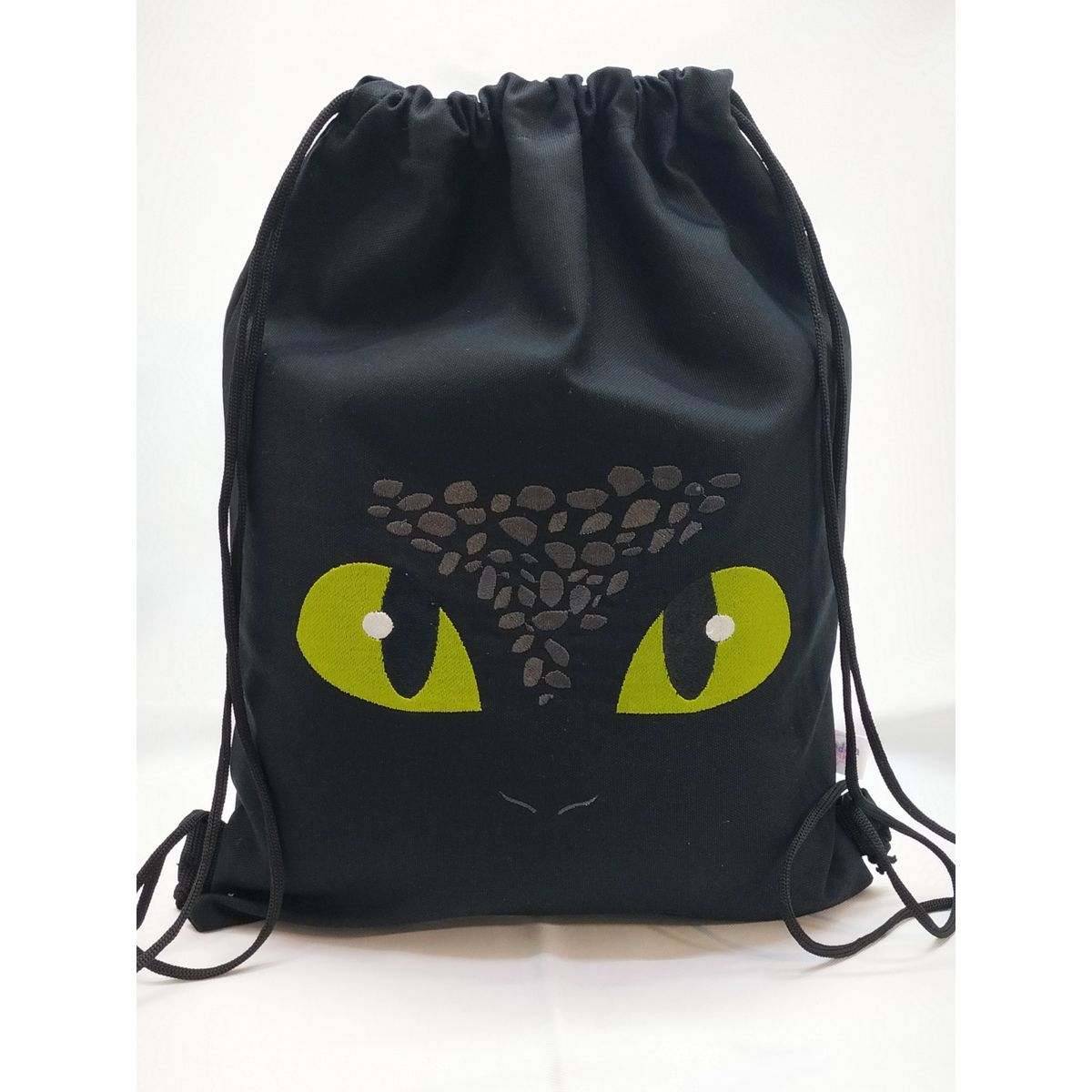 GENERICO - Bolso morral Chimuelo Bordado Lona