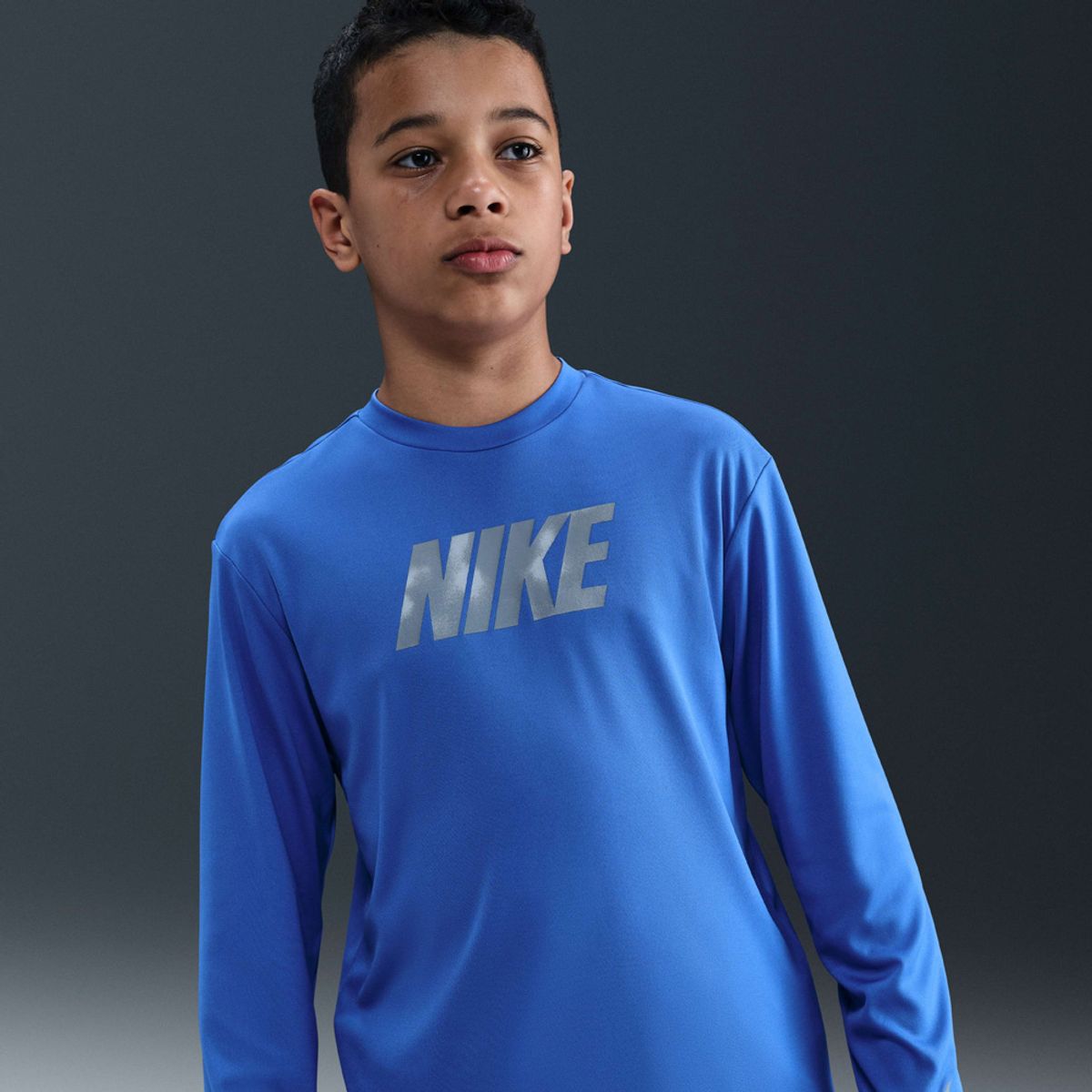 NIKE - Polera Nike Brand Blast Block Hydroguard Azul Niños