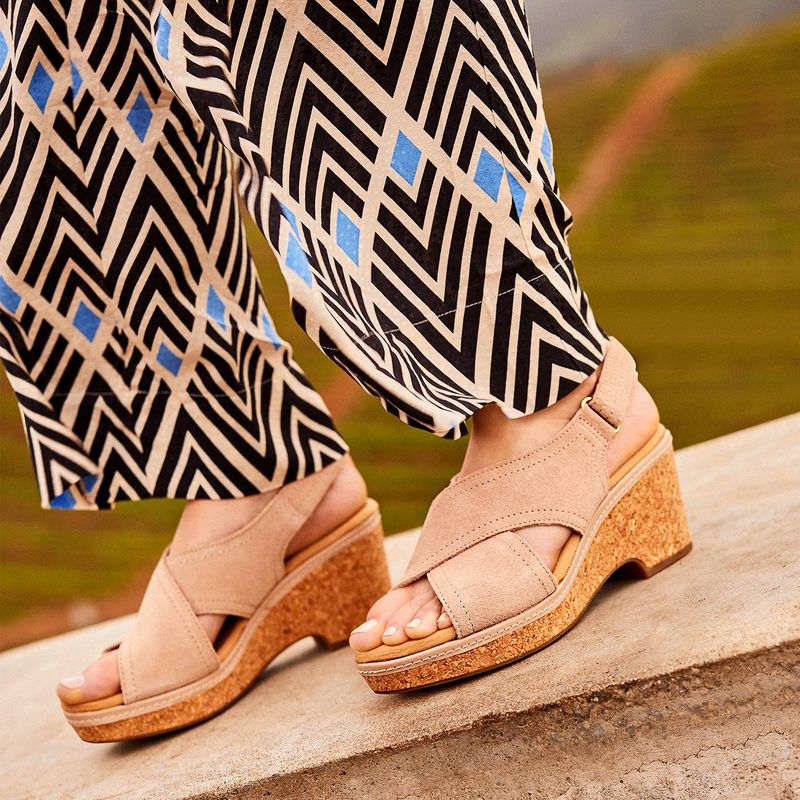 CLARKS - Sandalia Mujer Cuero Rosada Clarks
