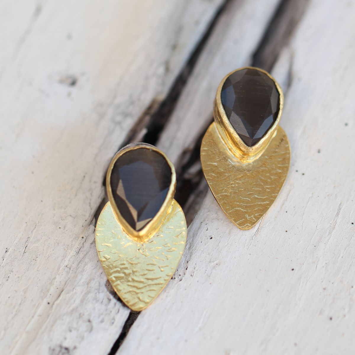 TURKUAZ - Aros Lale Negros - Baño de oro 22k