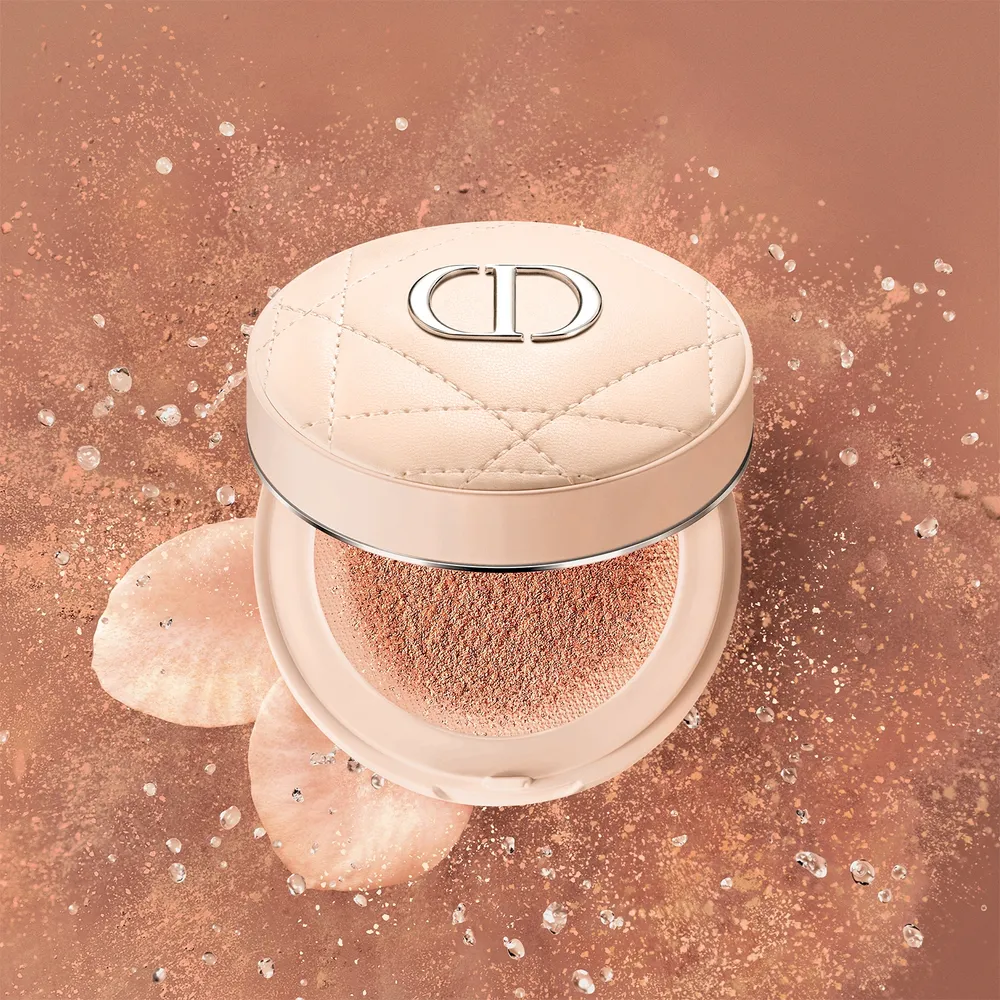 Dior Forever Cushion Powder 040 Deep, foto 4