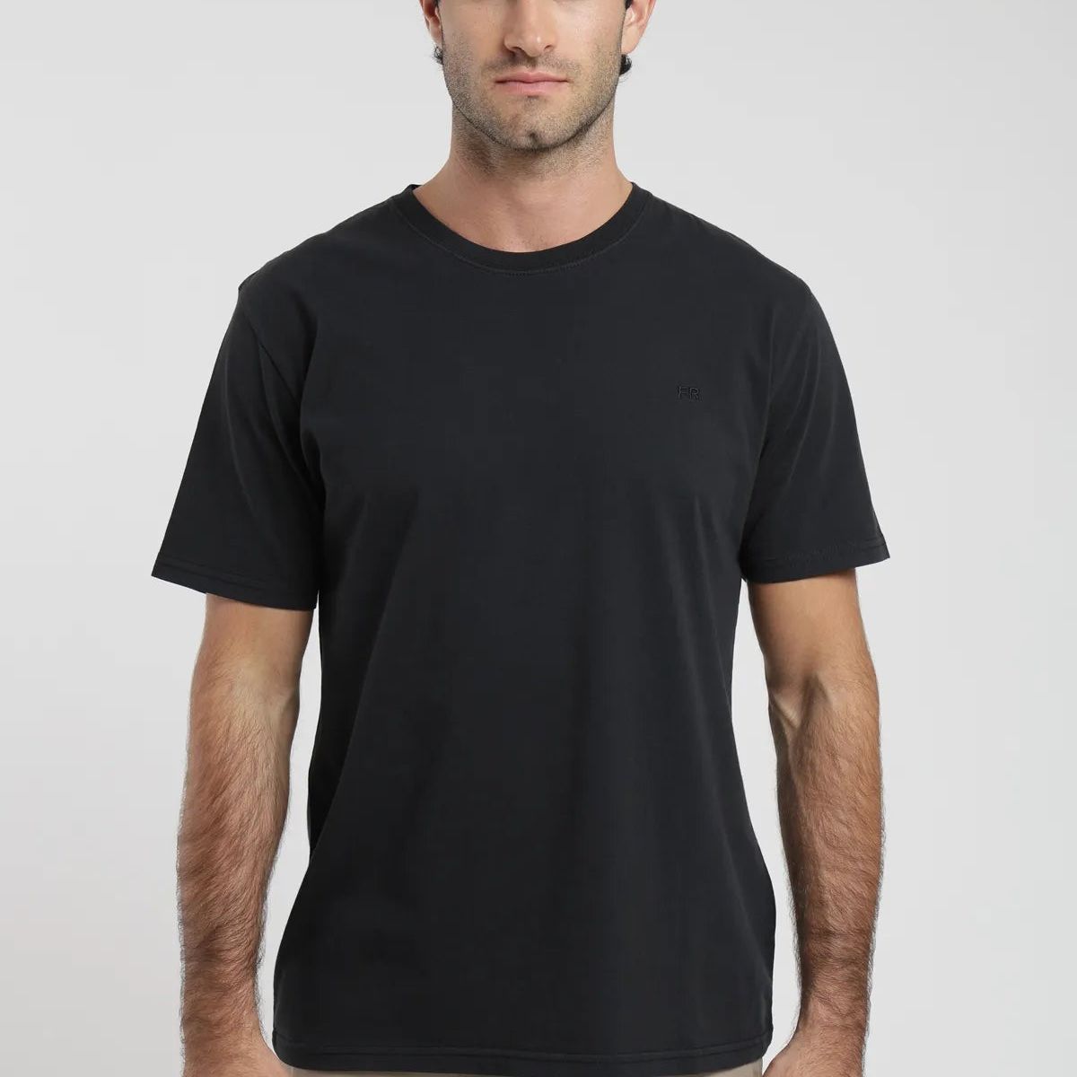 FROENS - Polera Hombre Slim Corta Algodón Orgánico Froens