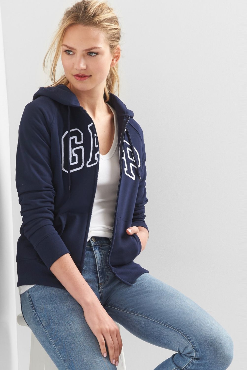 GAP - Polerón Mujer