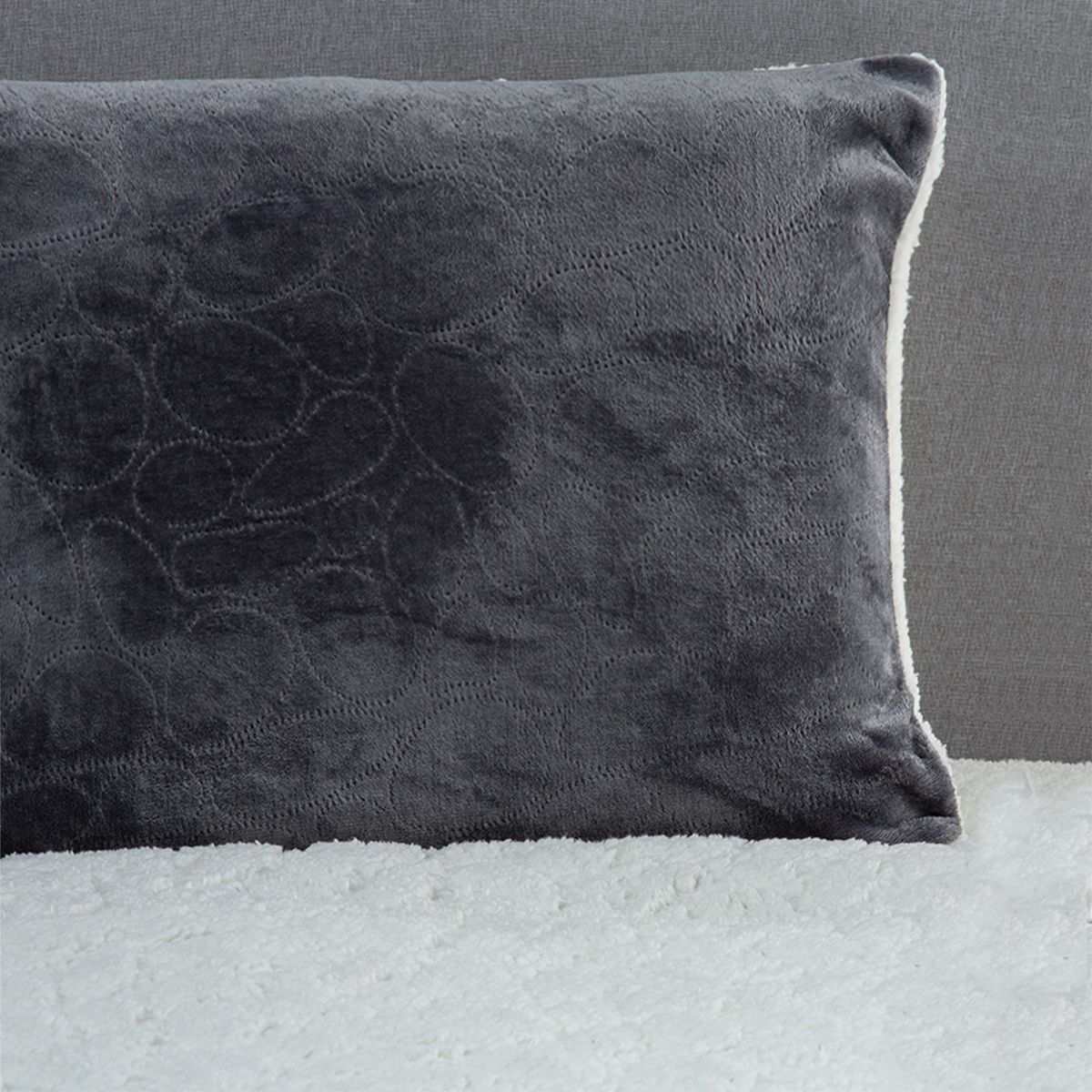 ZAHR - Cubrecama Flan Sherpa Solid Single Zahr