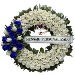 GENERICO - Corona Condolencias de 100 Rosas Eternas, Flores Azules, Cinta Personalizada y Atril