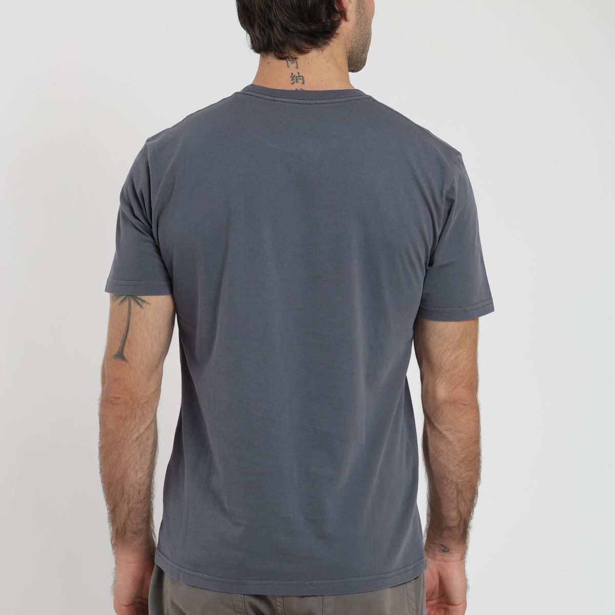 FROENS - Polera Hombre Slim Corta Algodón Orgánico Froens