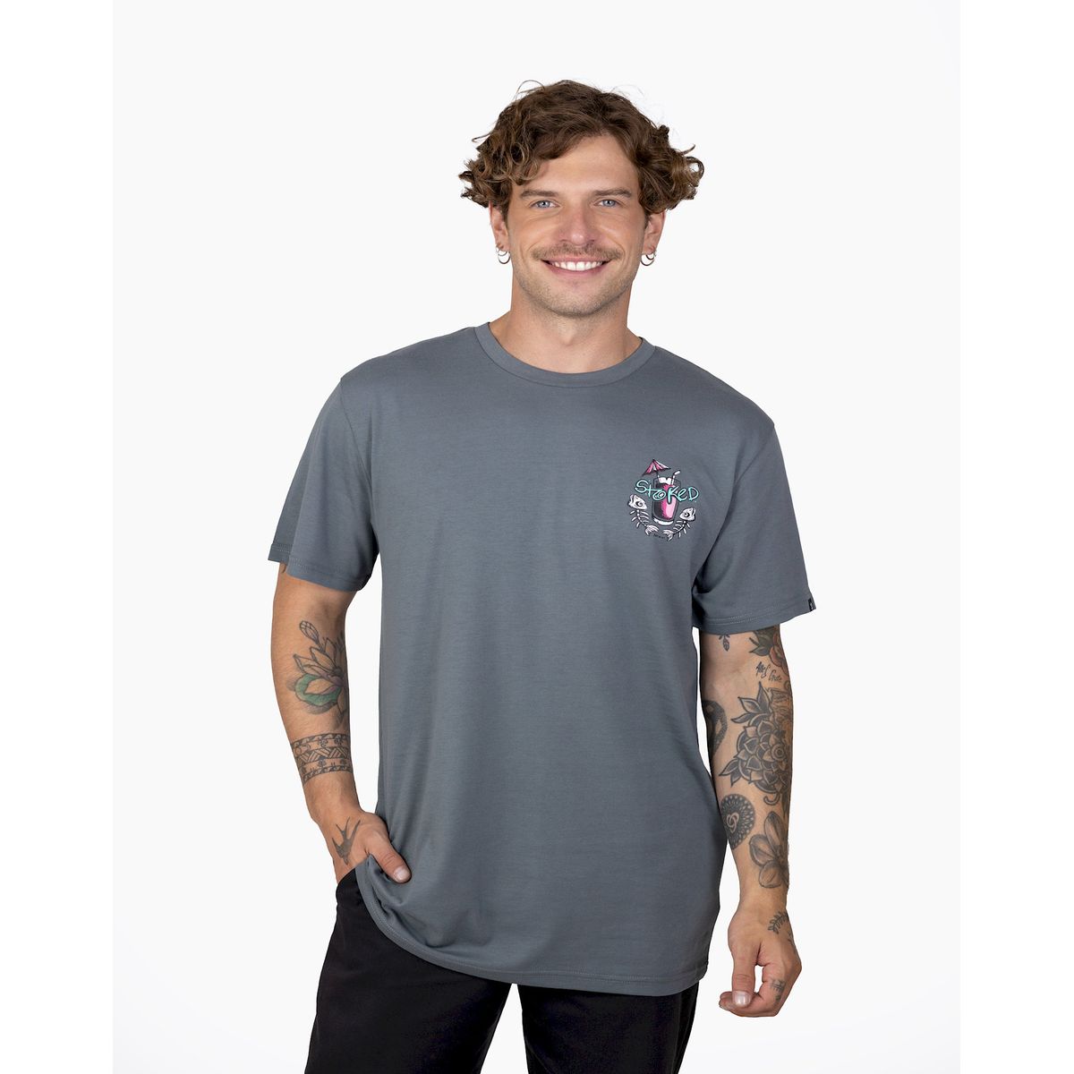 STOKED - Polera Hombre Shark Gris Stoked