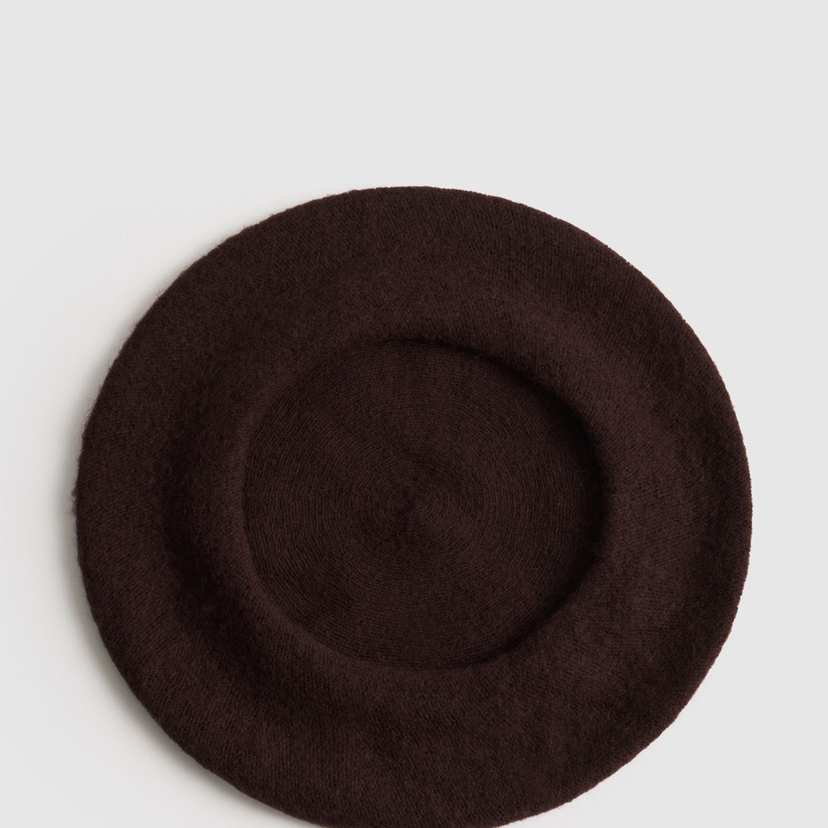 LOUNGE - Boina Unicolor Alto Invierno LOUNGE