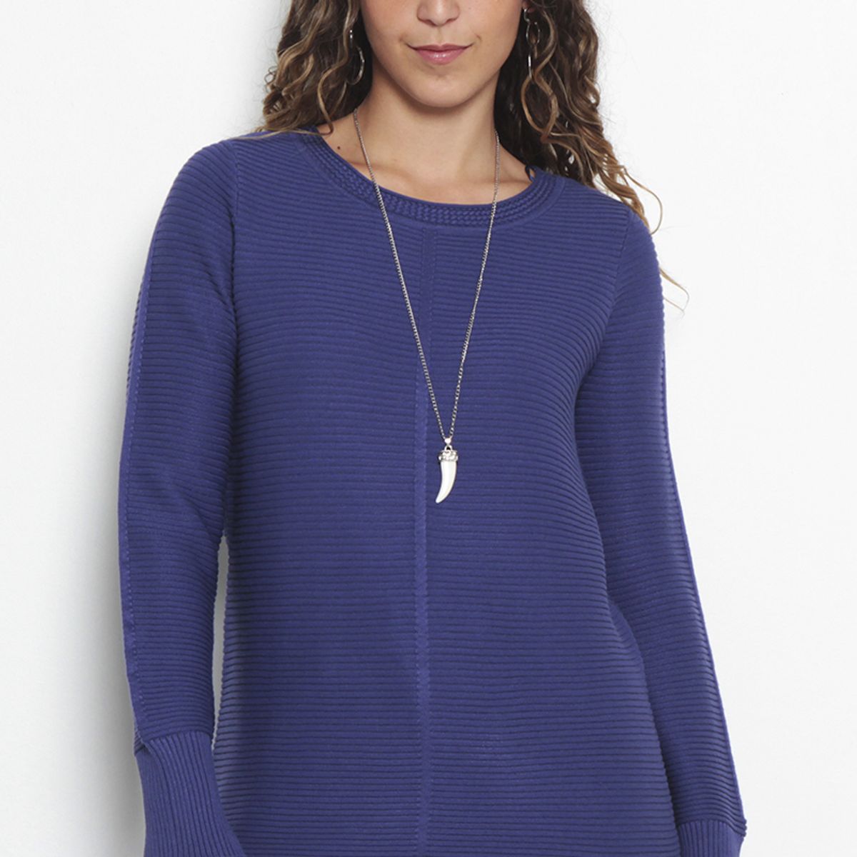 WADOS - SWEATER BASICO MANGA LARGA ESCOTE REDONDO