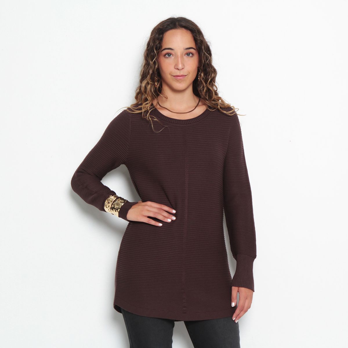 WADOS - SWEATER BASICO MANGA LARGA ESCOTE REDONDO