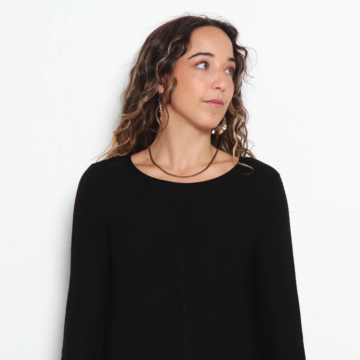 WADOS - SWEATER BASICO MANGA LARGA ESCOTE REDONDO