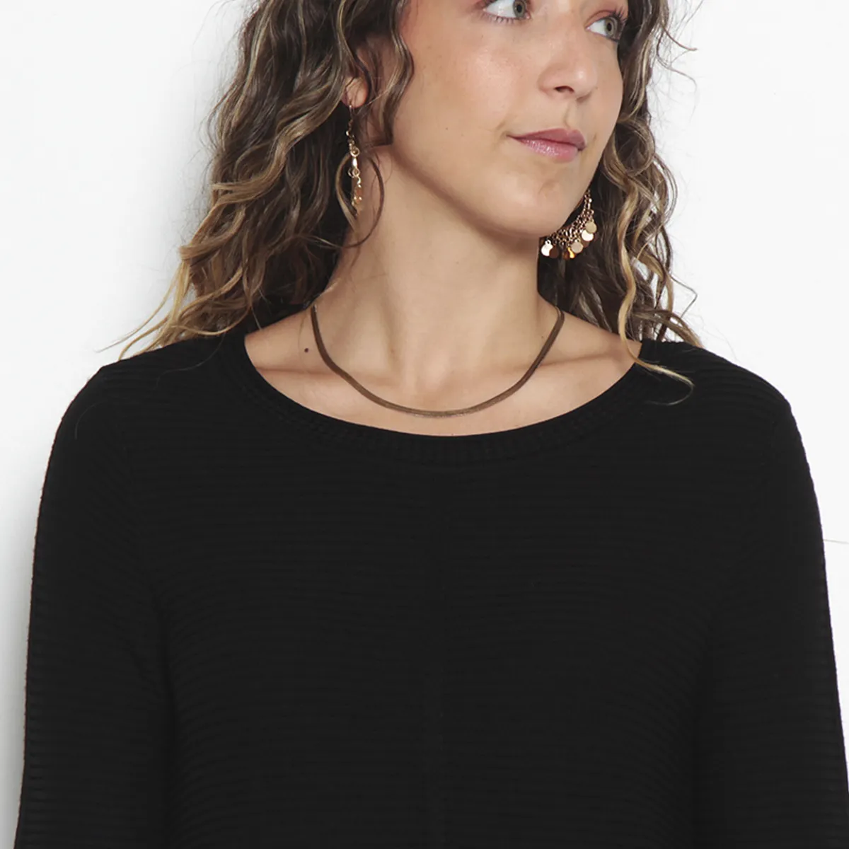 WADOS - SWEATER BASICO MANGA LARGA ESCOTE REDONDO