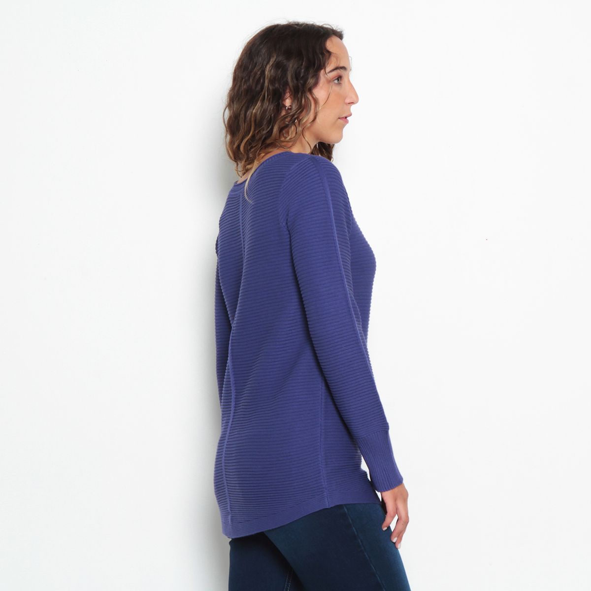 WADOS - SWEATER BASICO MANGA LARGA ESCOTE REDONDO