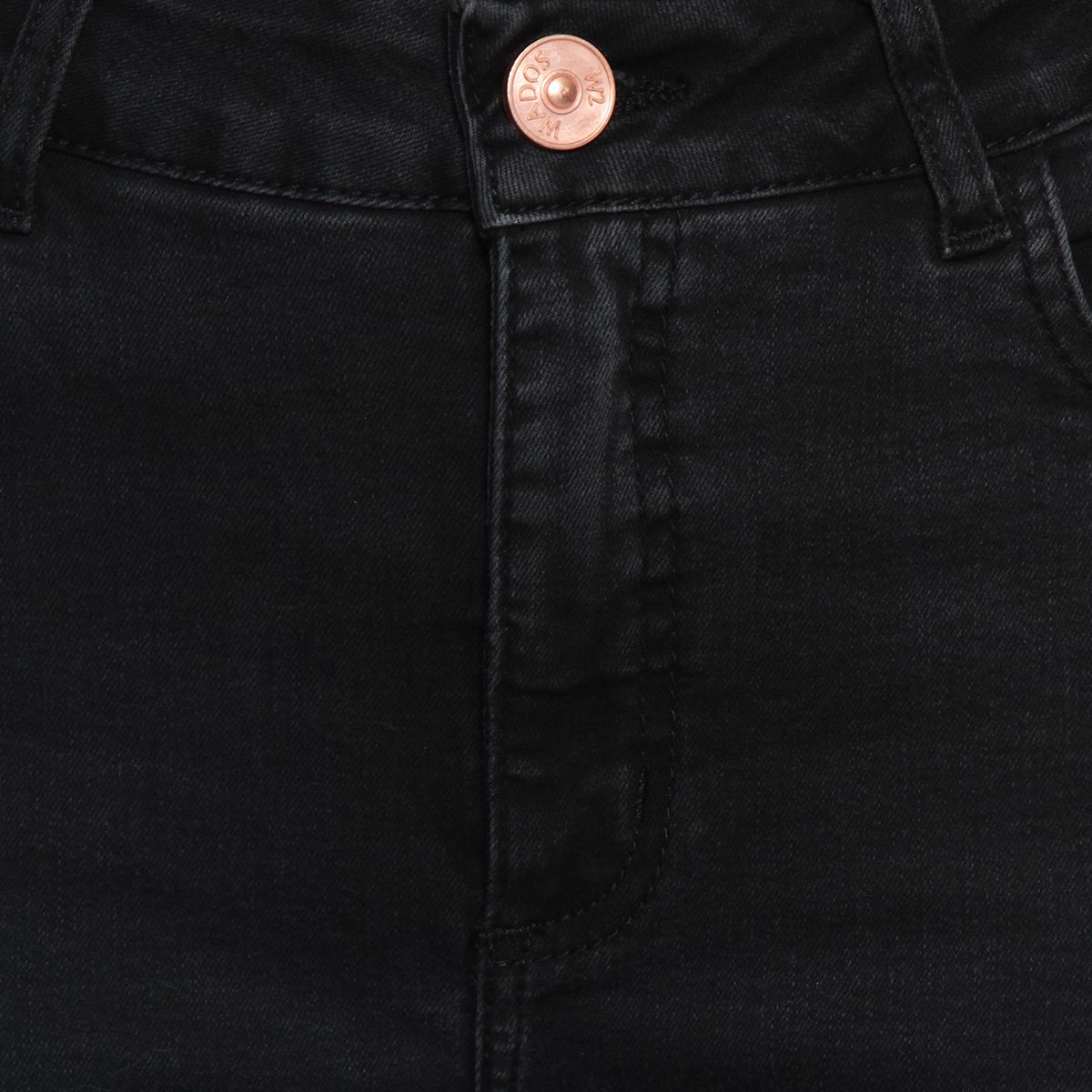 WADOS - JEANS TIRO ALTO PRETINA BASICA UN BOTON PIERNA RECTA