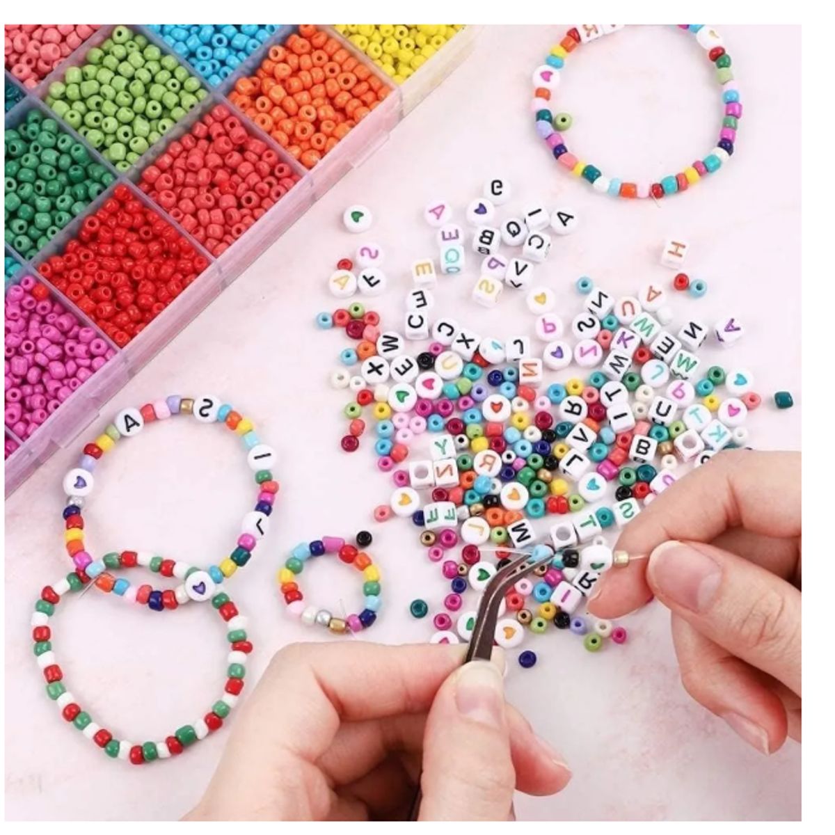 GENERICO - Set De Cuentas Para Pulseras Incluye Letrascon Accesorios