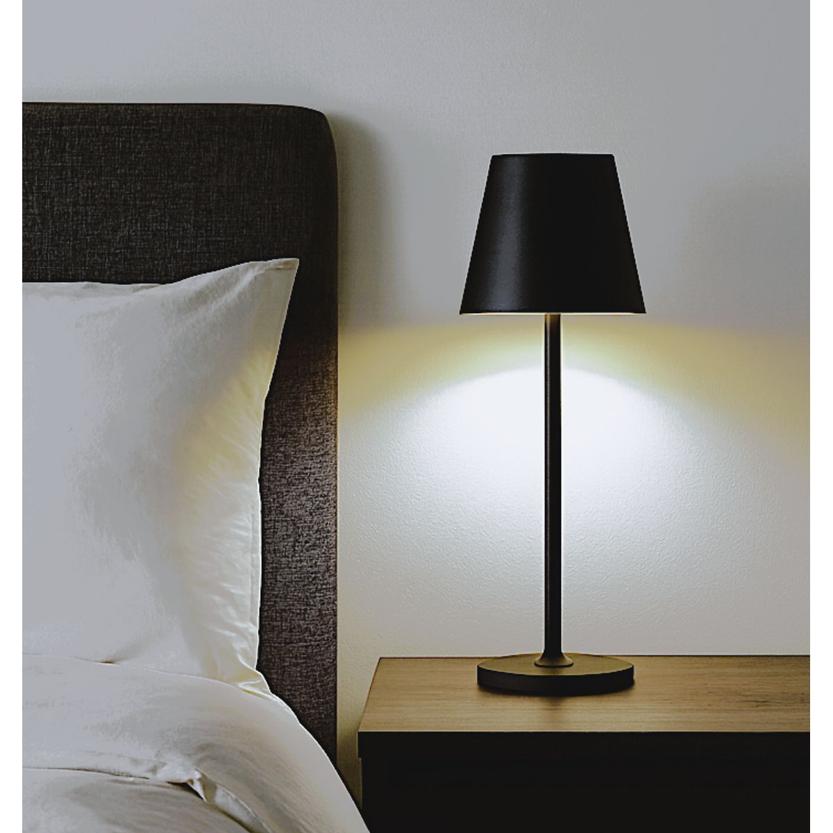 MEGABRIGHT - LAMPARA RECARGABLE NEGRO TACTIL