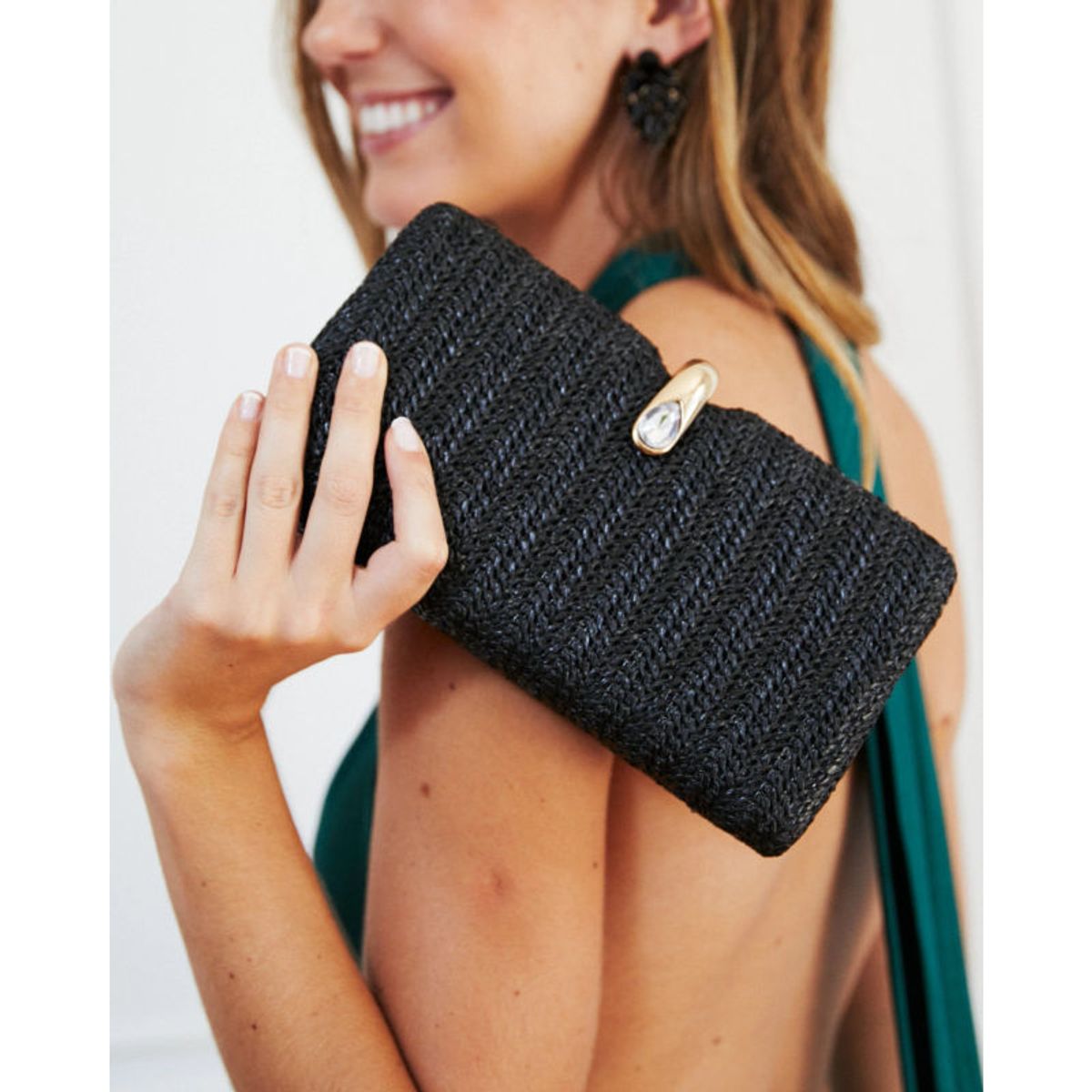 MI PLACARD - Clutch Isadora Rafia Negro