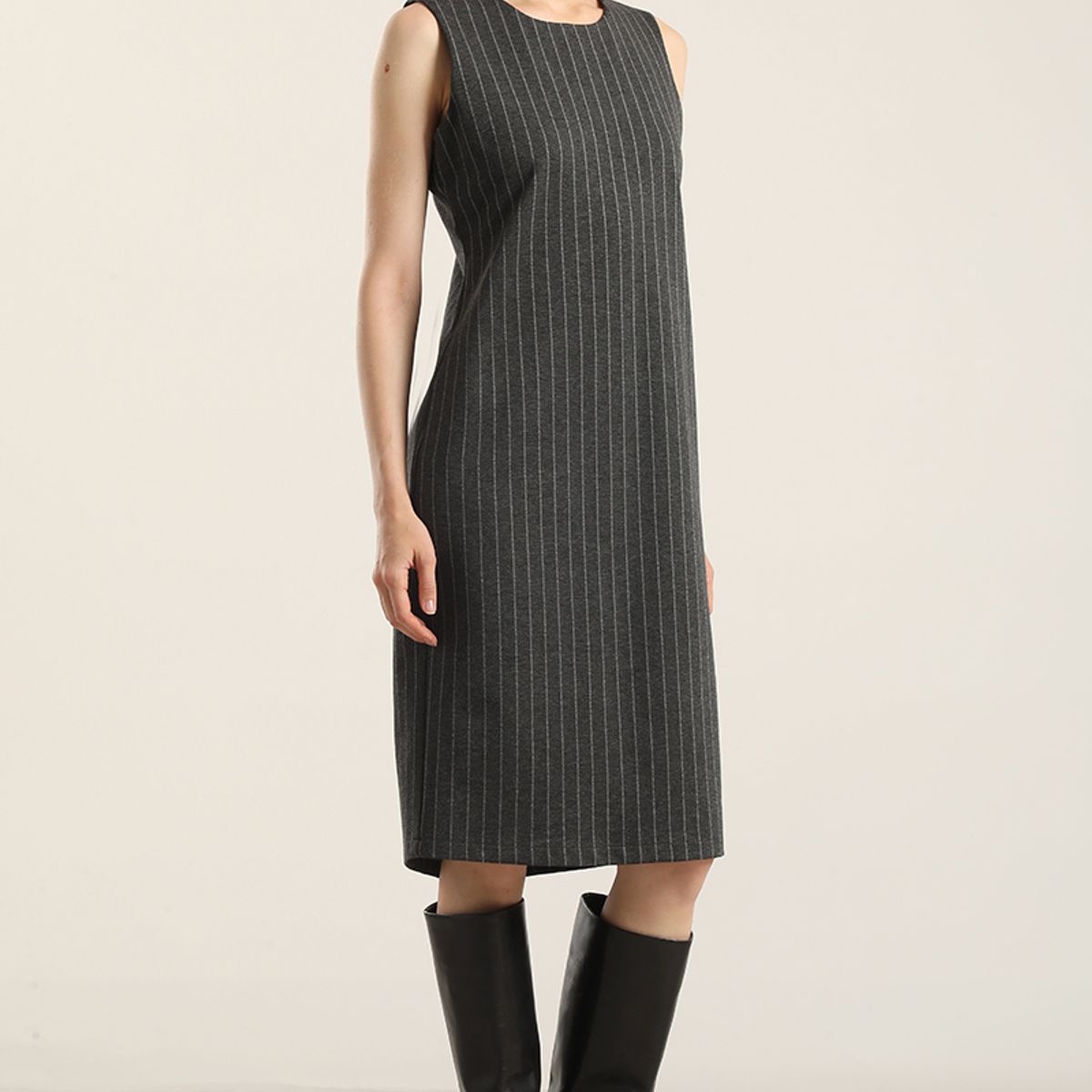 LIOLA - Vestido rodilla, rayas, gris Liola