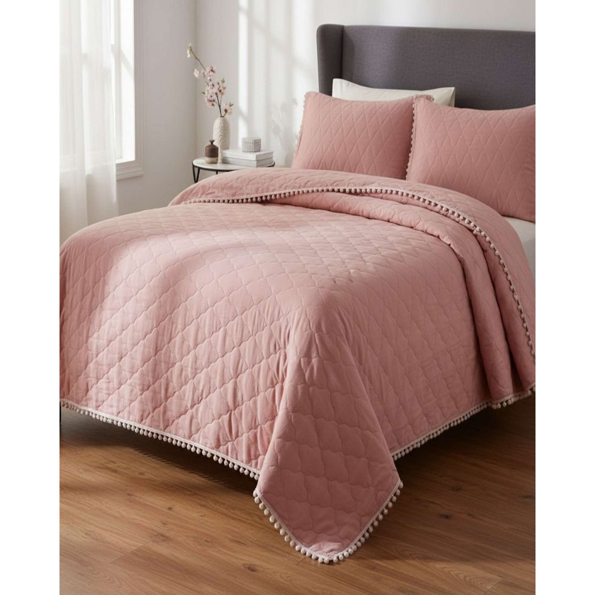 GENERICO - Quilt Premium Blanco Boho-Chic con Pompones King-Superking