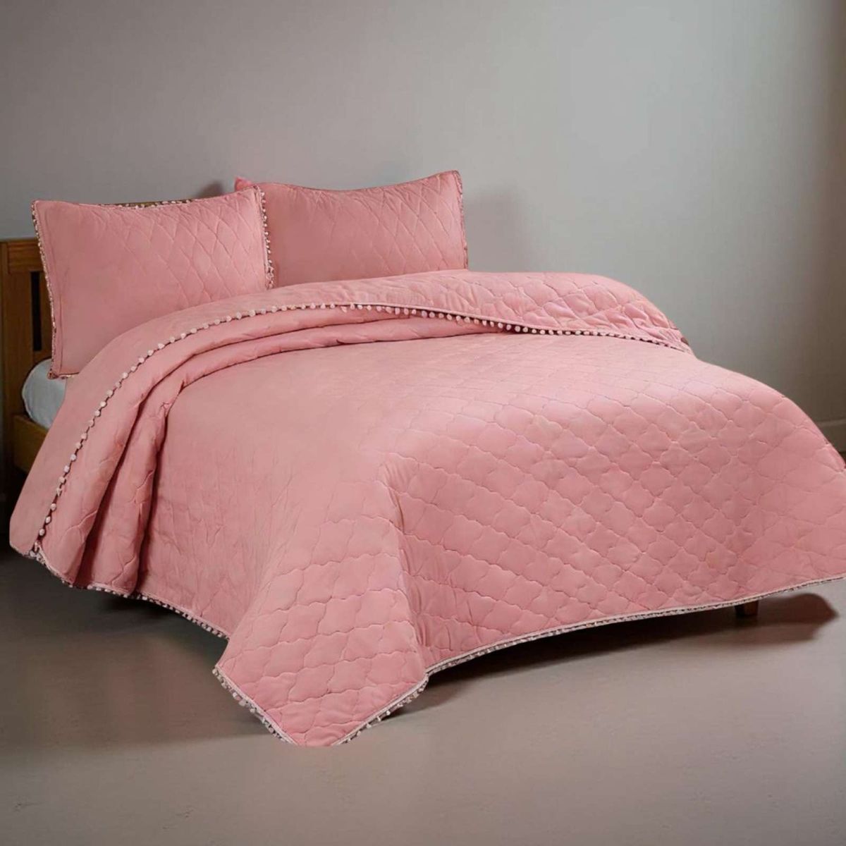 GENERICO - Quilt Premium Blanco Boho-Chic con Pompones King-Superking