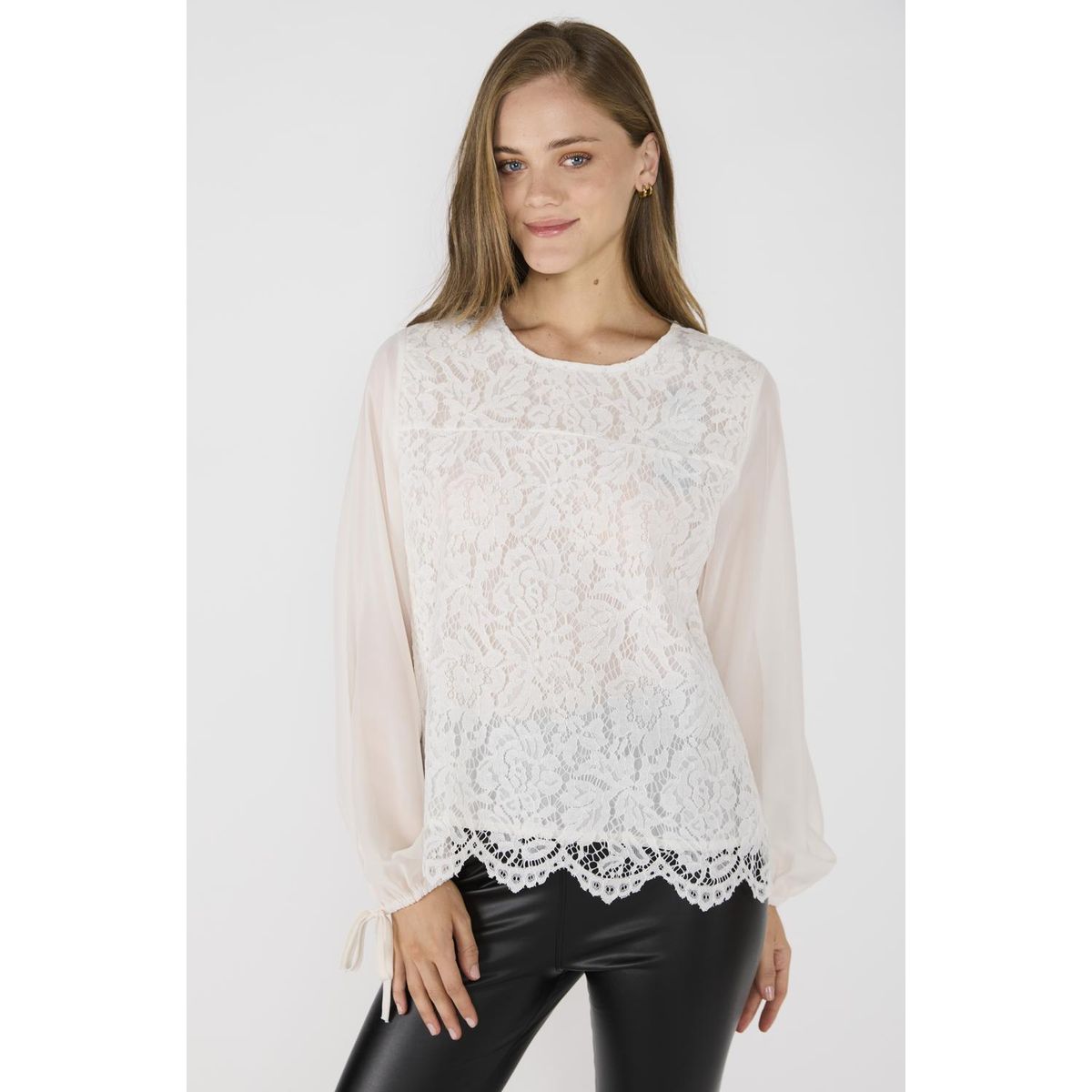 ECLIPSE - Blusa Romántica Guadalupe Crudo