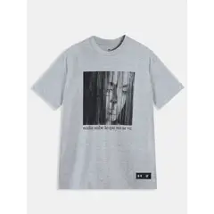 UNDER ARMOUR - Polera Oversized TINI Unisex Gris