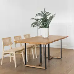 AMOBLE - Mesa De Comedor Litoria Roble 180 Amoblé