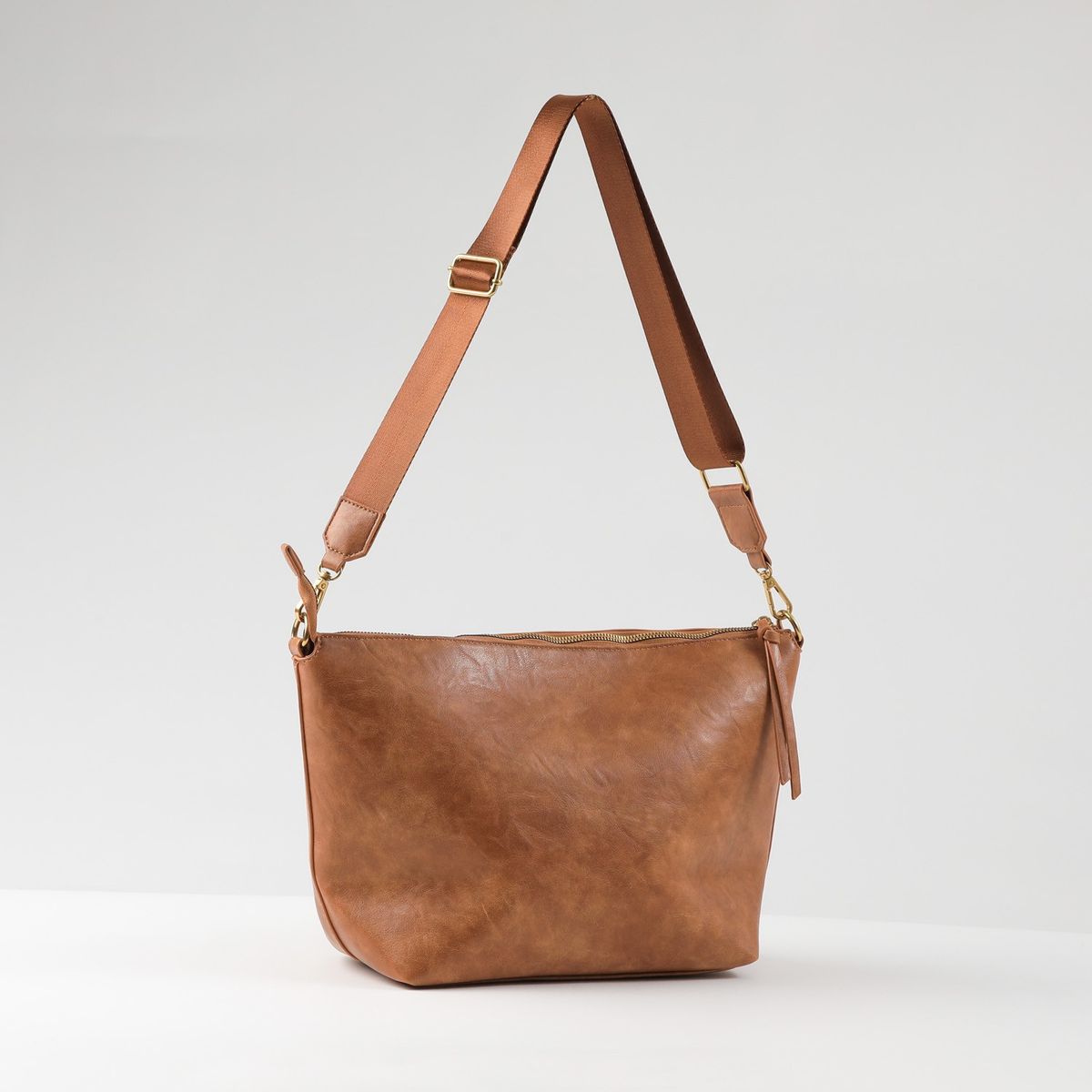 HUMANA - Cartera Hombro Ade Camel Humana