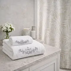 BOHEMIK - Set de 3 Toallas bordadas Algodón 550 GSM Gray (1 x tamaño) y Cortina de Baño Kenya