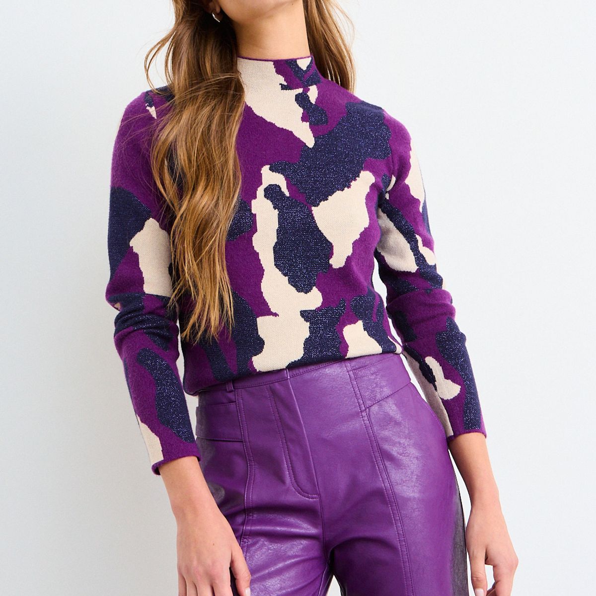 IO - Sweater Fantasia Mujer Morado Io