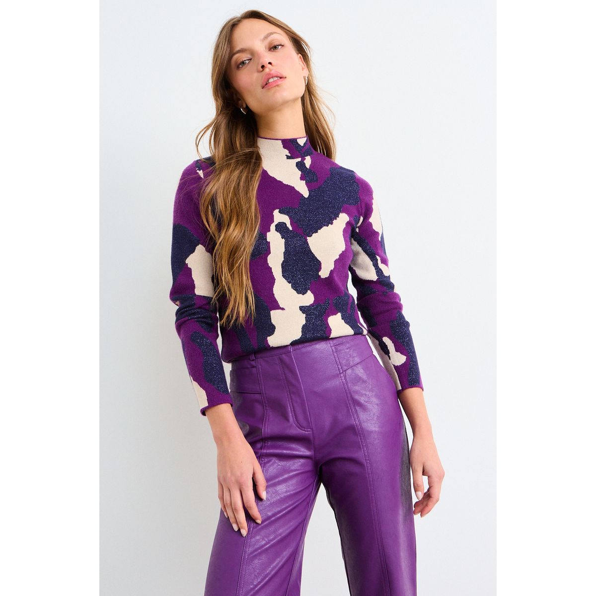 IO - Sweater Fantasia Mujer Morado Io