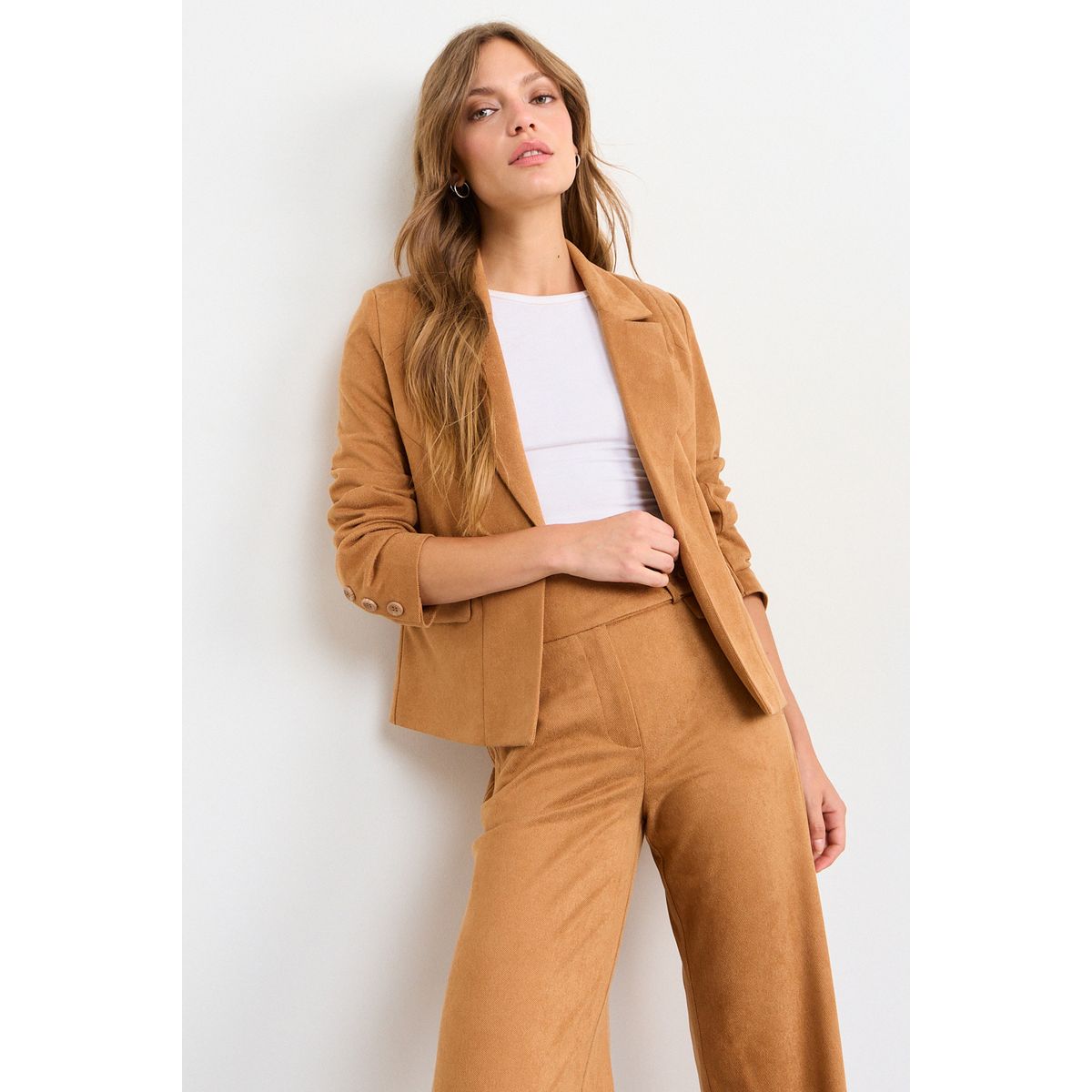 IO - Blazer Liso Mujer Café Io