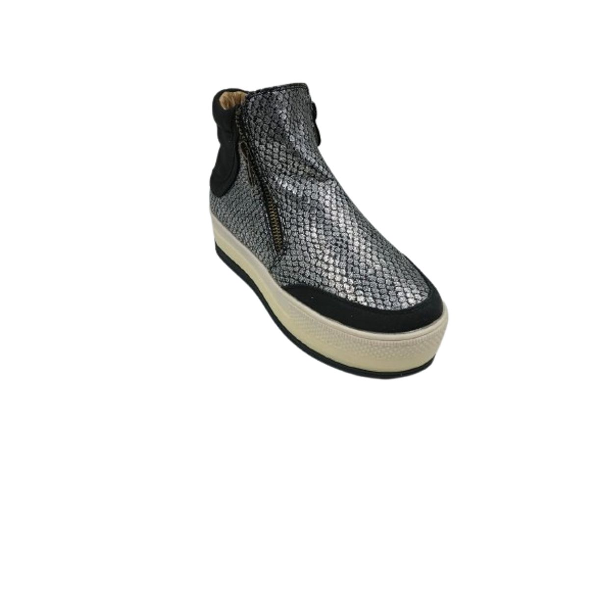 HERIEL - Zapatilla Plateada Urbana