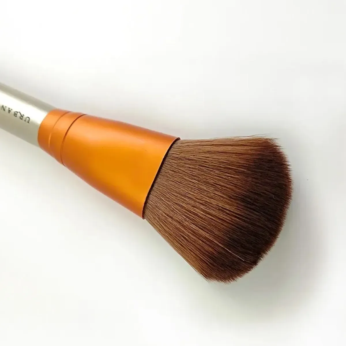 GENERICO - Set 12 Brochas Para Maquillaje Con Cajita Estuche Metálica Dorado BELUG