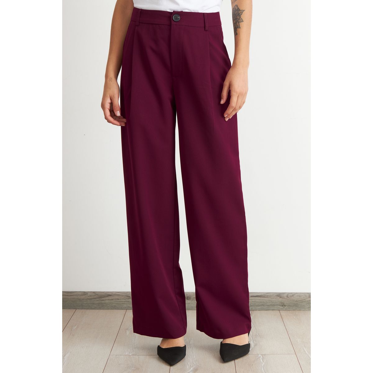 NICOPOLY - Pantalón Vestir Recto Burdeo Nicopoly