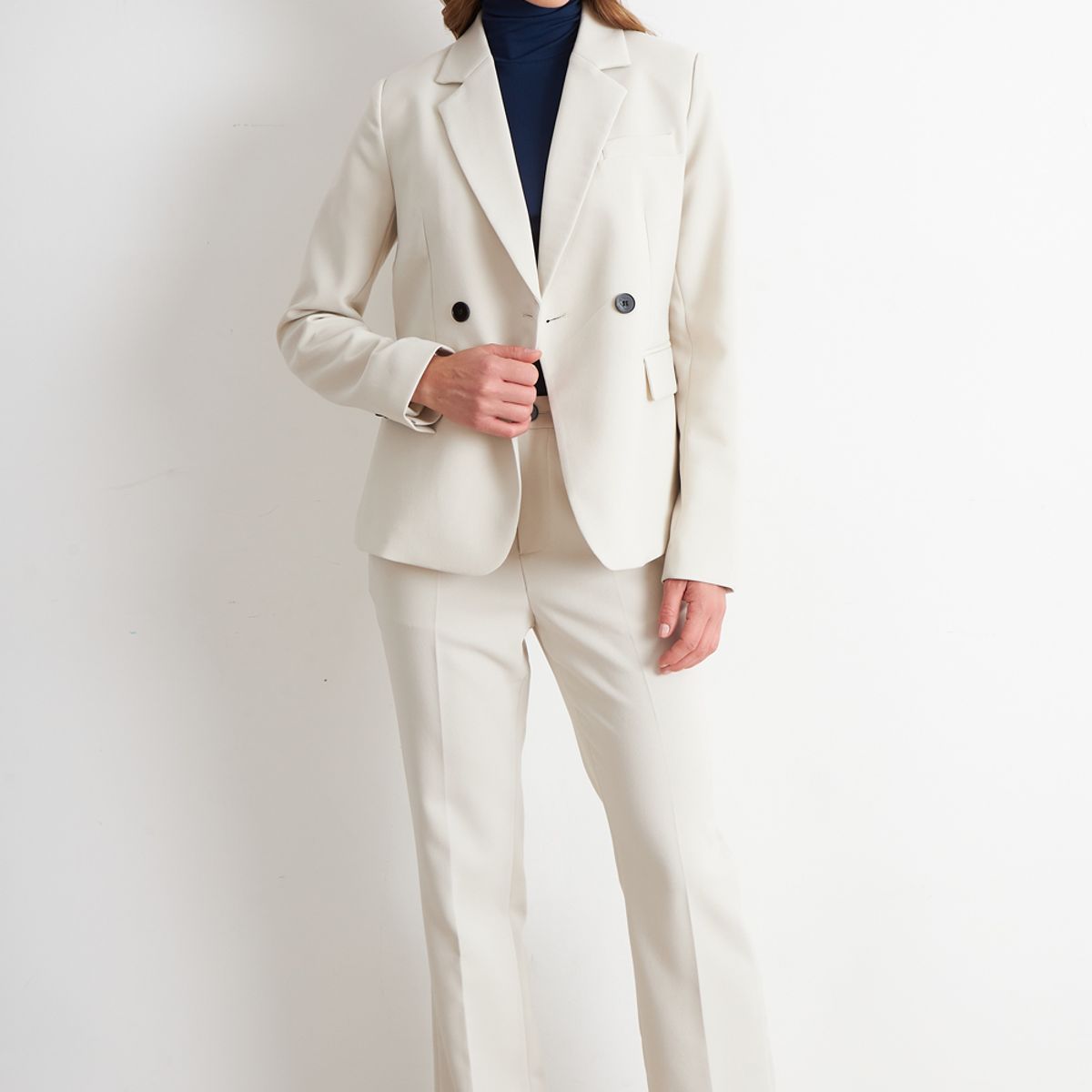 NICOPOLY - Blazer  Dos Botones Blanco	 Nicopoly