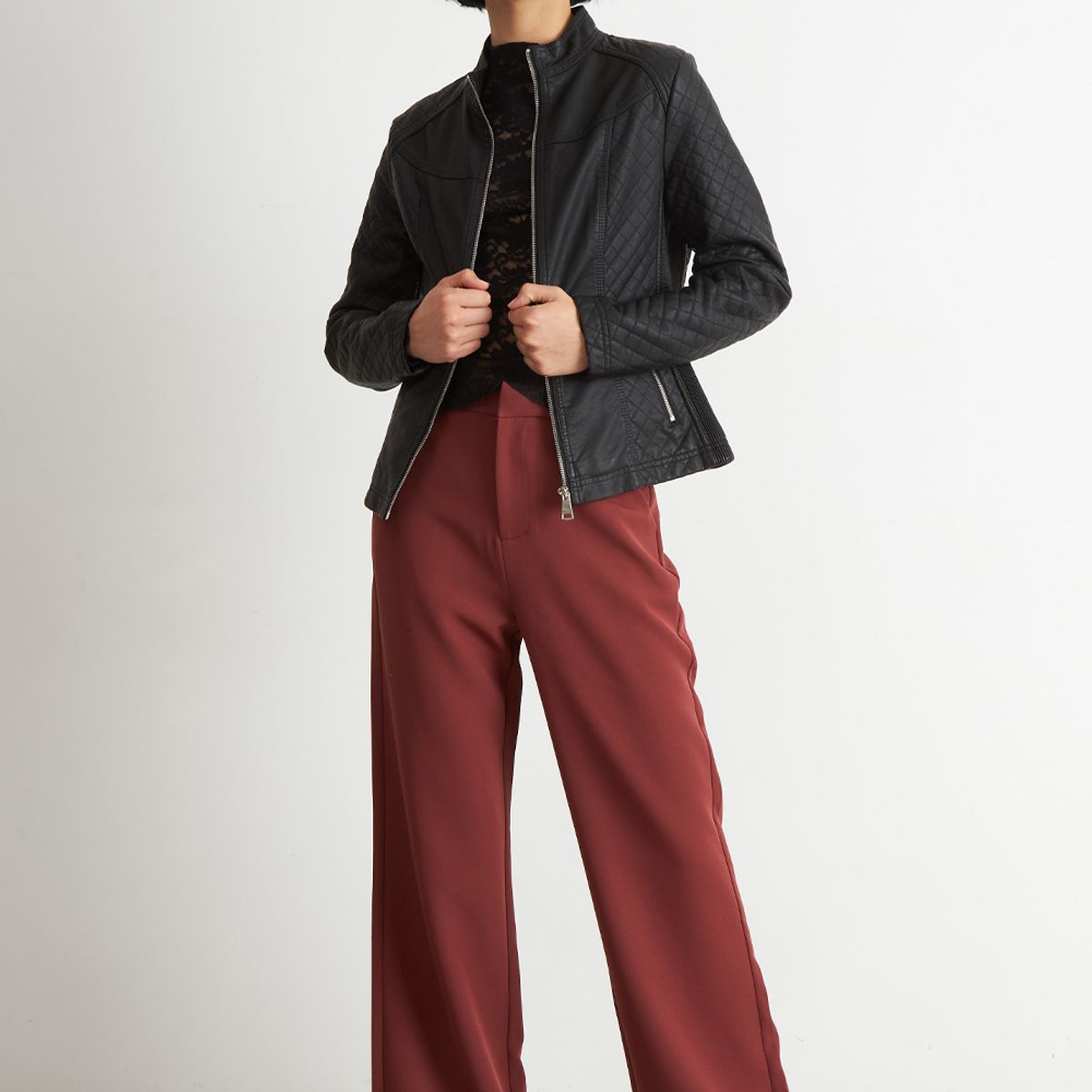 NICOPOLY - Chaqueta Ecocuero Acolchado Cuello Mao Negro Nicopoly