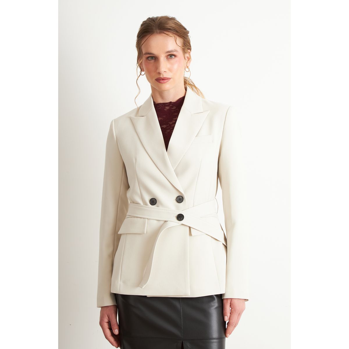 NICOPOLY - Blazer Cinturón Blanco Nicopoly