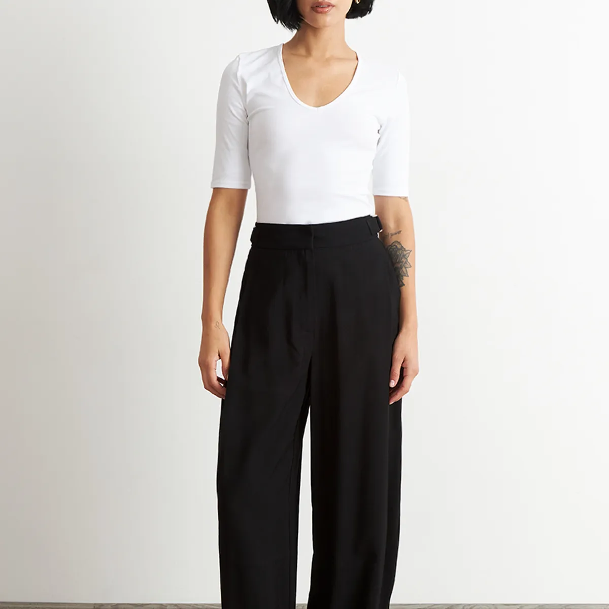 NICOPOLY - Pantalón Estilo Japonés Pierna Ancha Negro Nicopoly