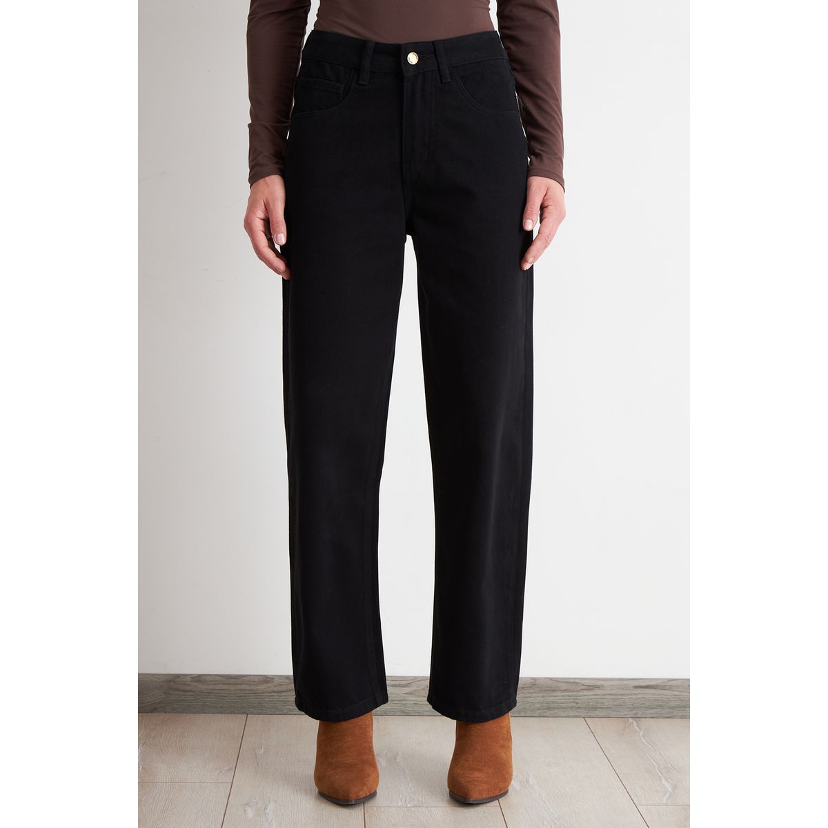 NICOPOLY - Jeans Rectos Tiro Alto Negro	 Nicopoly