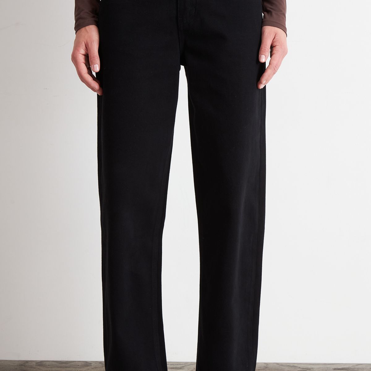 NICOPOLY - Jeans Rectos Tiro Alto Negro	 Nicopoly