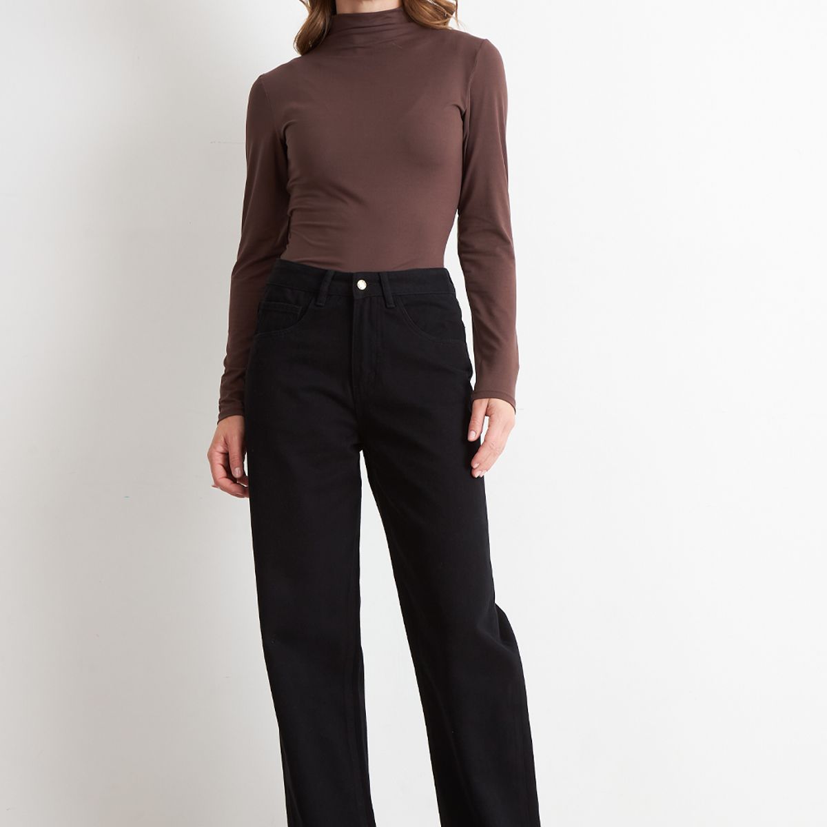 NICOPOLY - Jeans Rectos Tiro Alto Negro	 Nicopoly