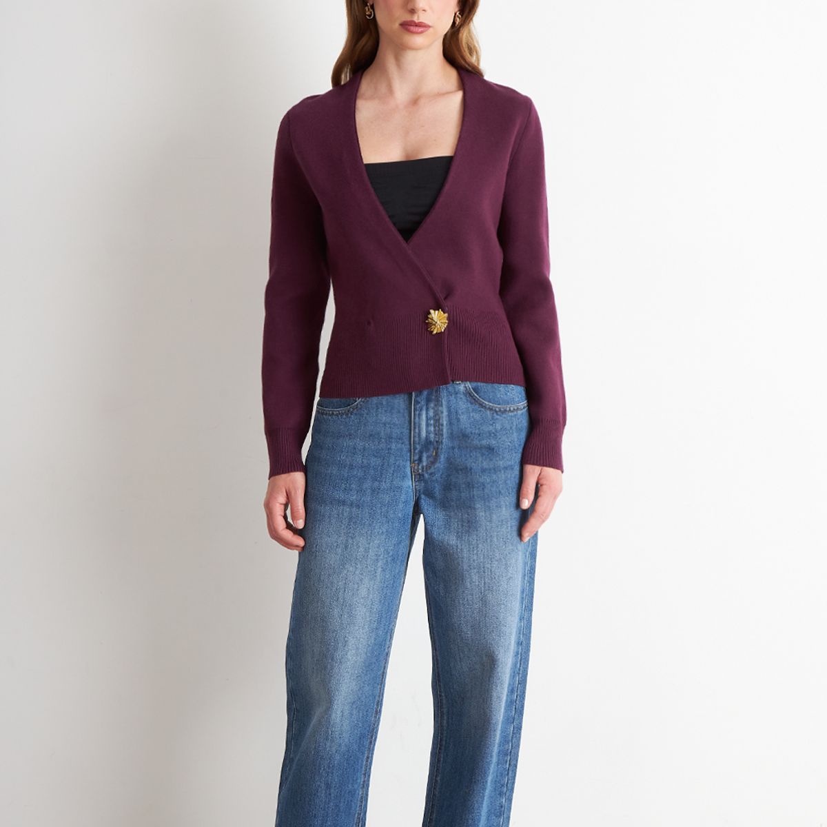 NICOPOLY - Cárdigan Cruzado con Botón Dorado Morado Nicopoly